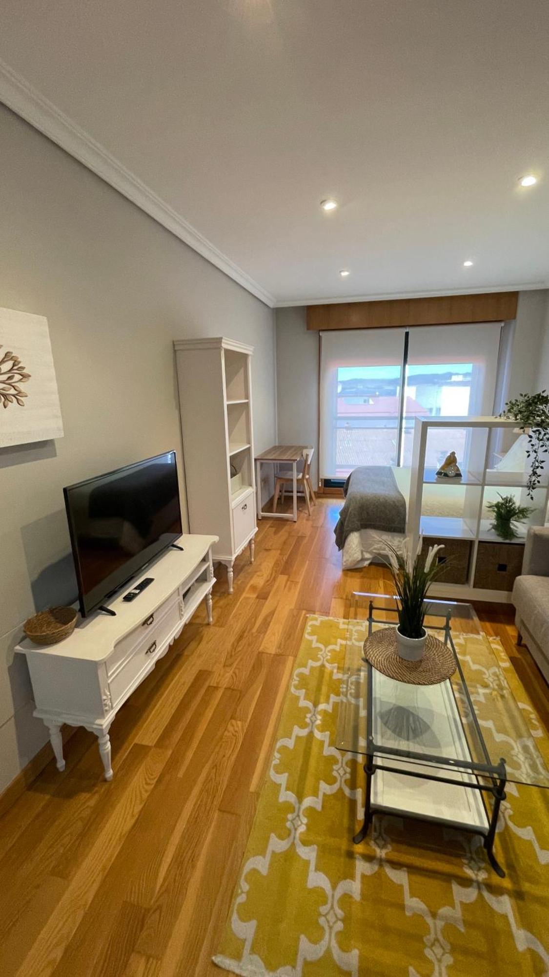 Estudio Centrico Con Garaje Y Vistas Al Mar. Виго Екстериор снимка